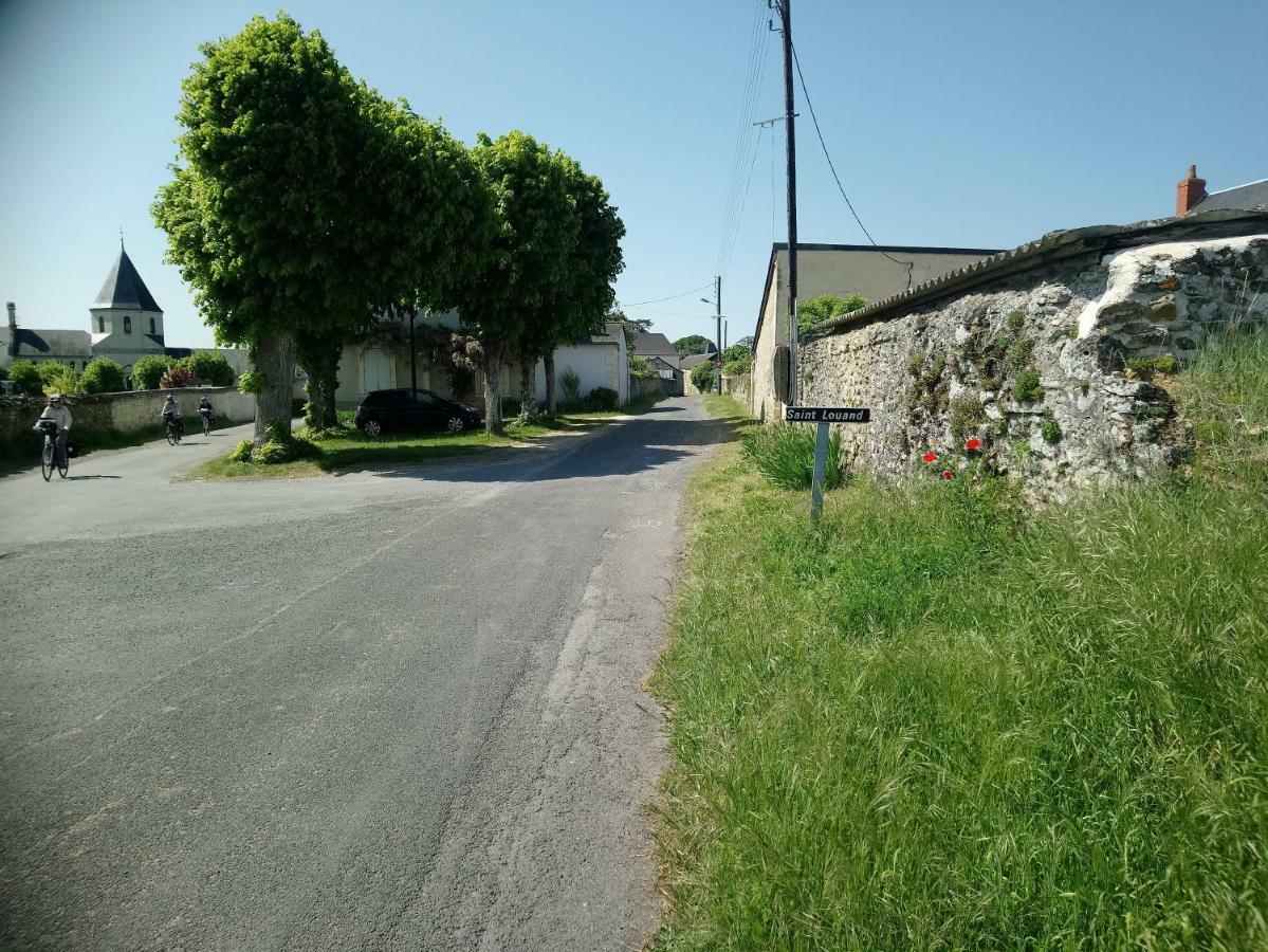 Villa La Douce France Trianon Chinon Exterior foto